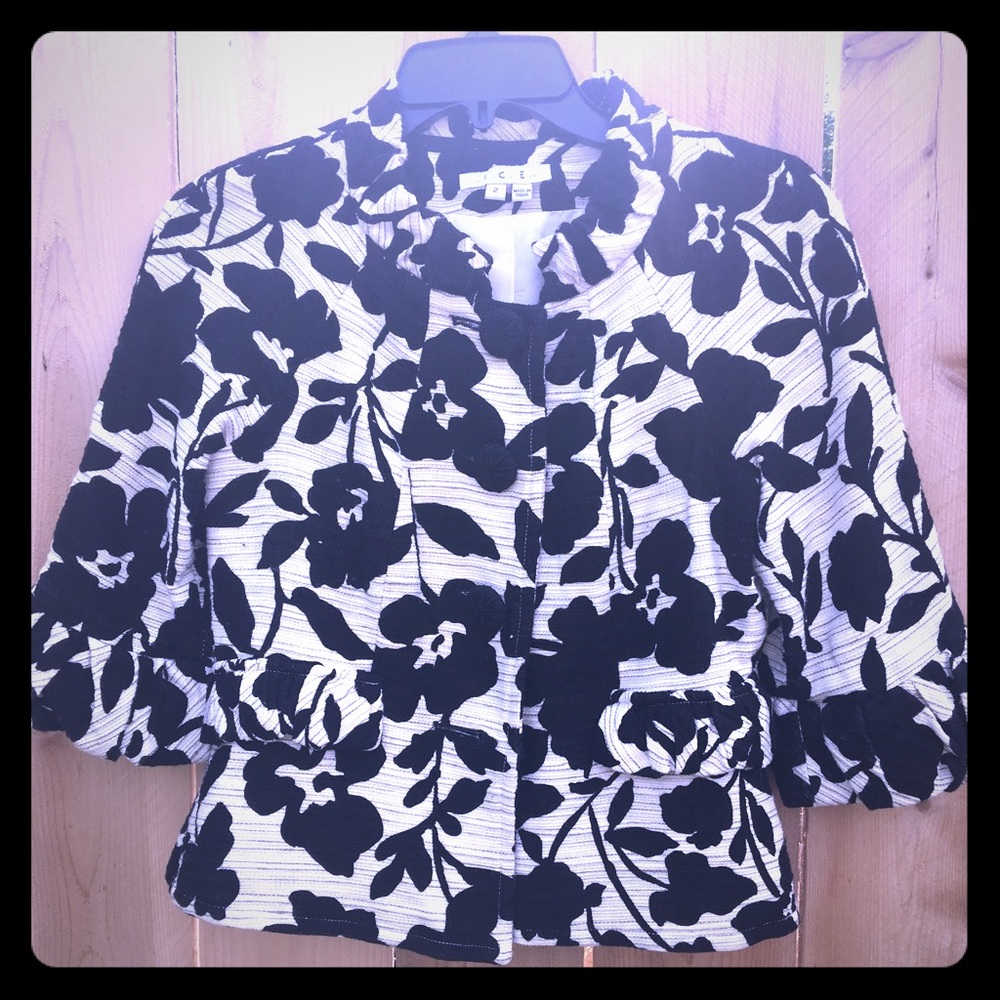 Vintage fitted bolero jacket”